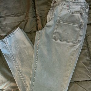 Women’s pants. Size 6.